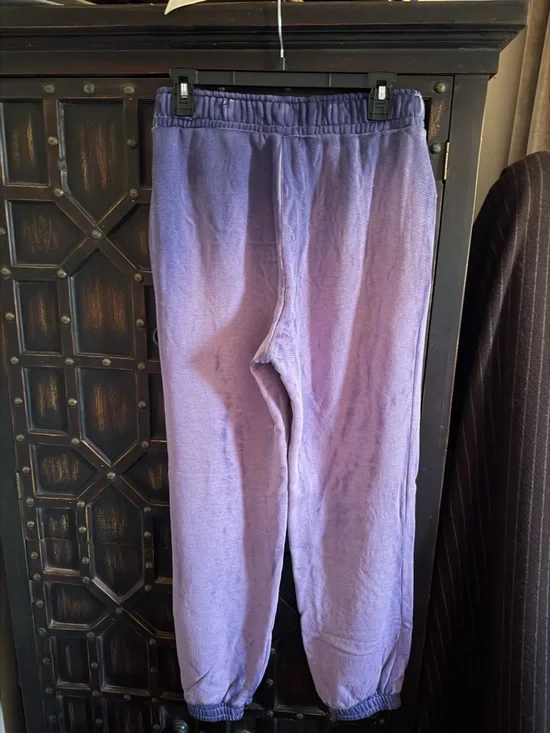 Cotton Citizen Brooklyn Sweatpants in Lilac Mix - Picture 4 of 4